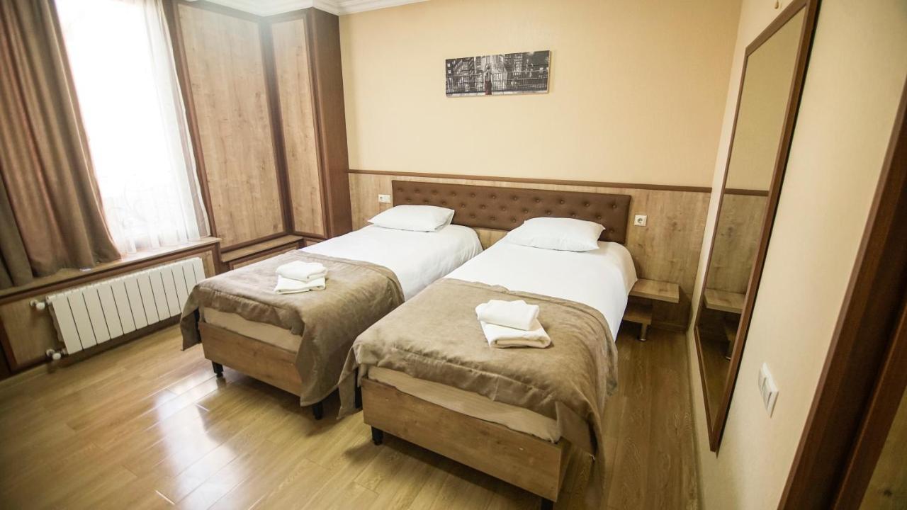 Hotel Juralius Tbilisi Eksteriør billede