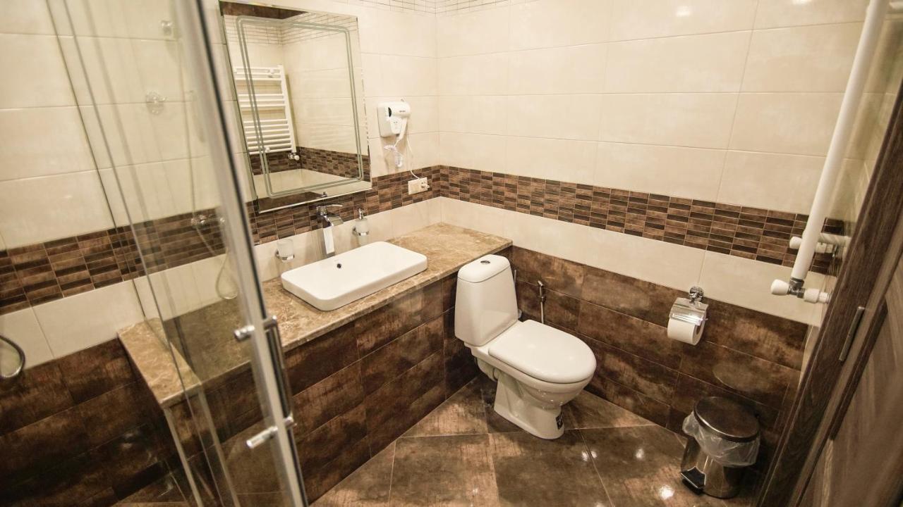 Hotel Juralius Tbilisi Eksteriør billede
